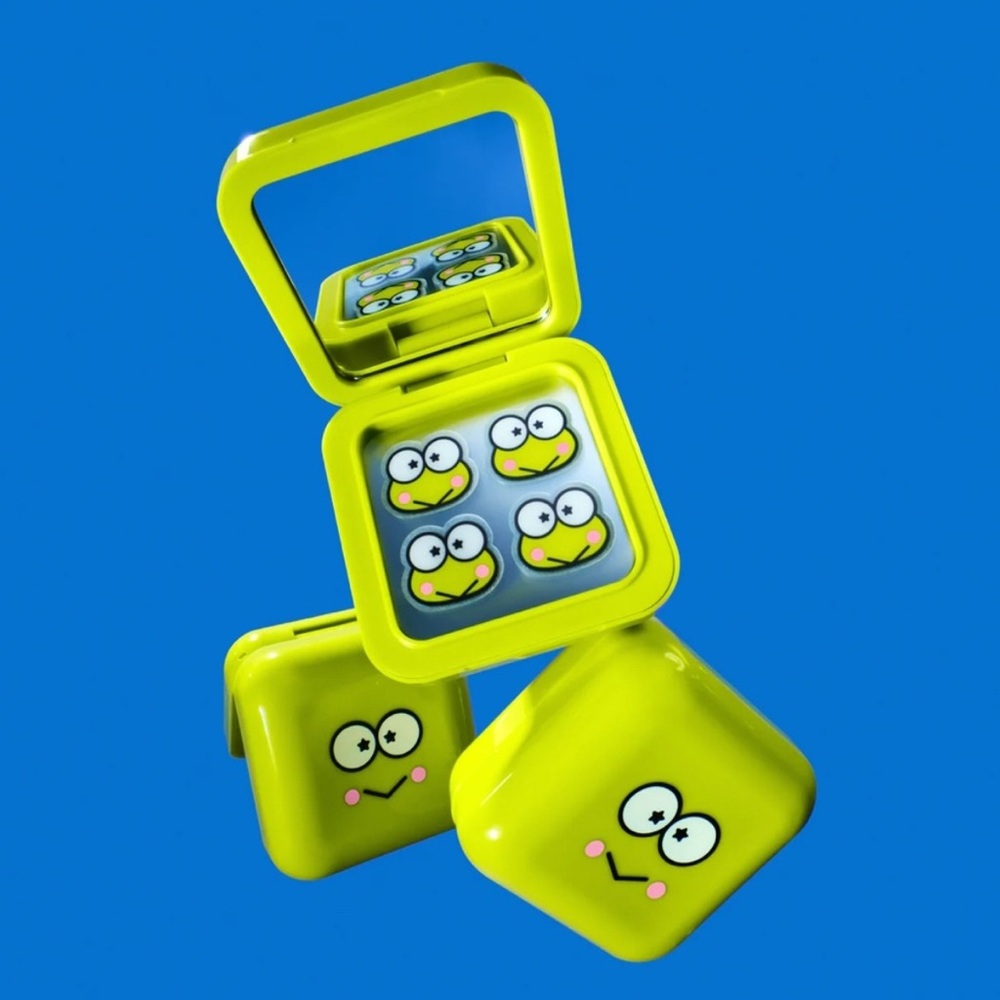 Frog-Themed Skincare Compact - Green